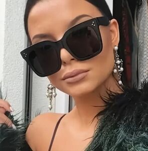 Retro Oversized Black Square Sunglasses